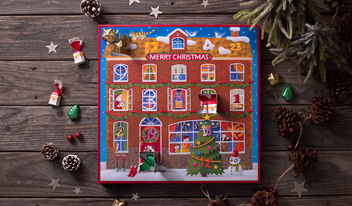 小さなお菓子が入った「ホリデースイートカレンダー」で、クリスマスまでカウントダウン！